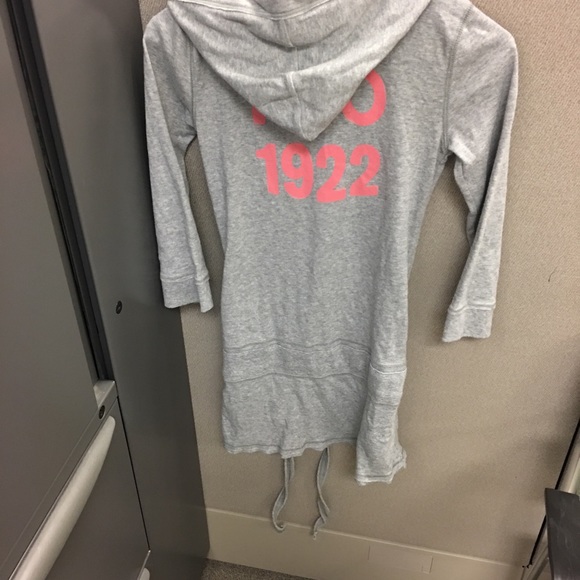 Sweater - Picture 2 of 3